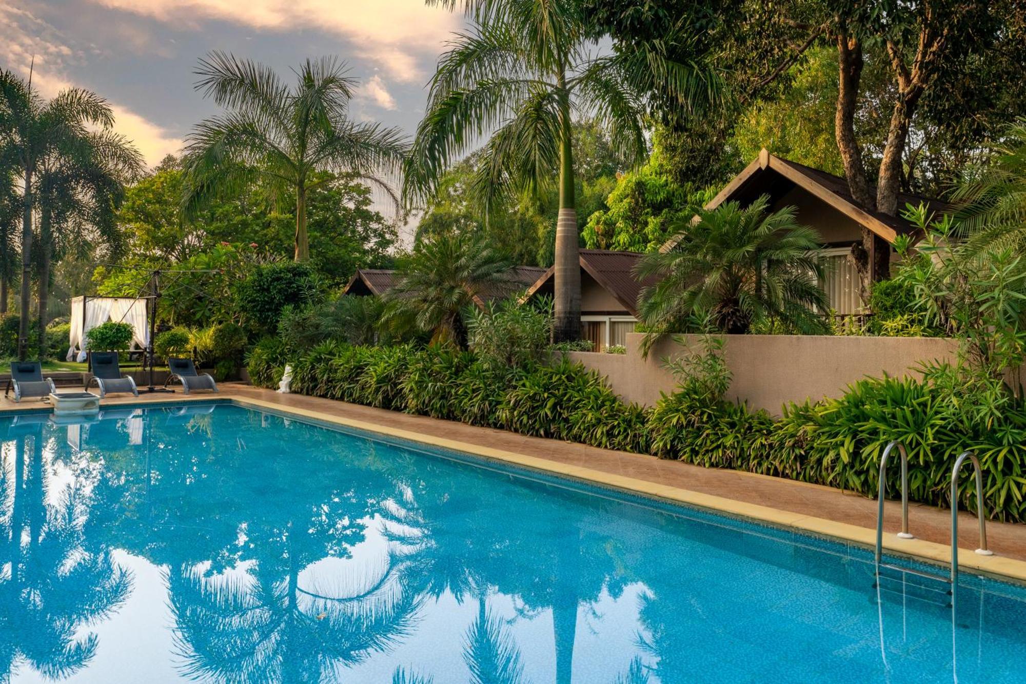 Stone Wood Resort, Mandrem Bagian luar foto
