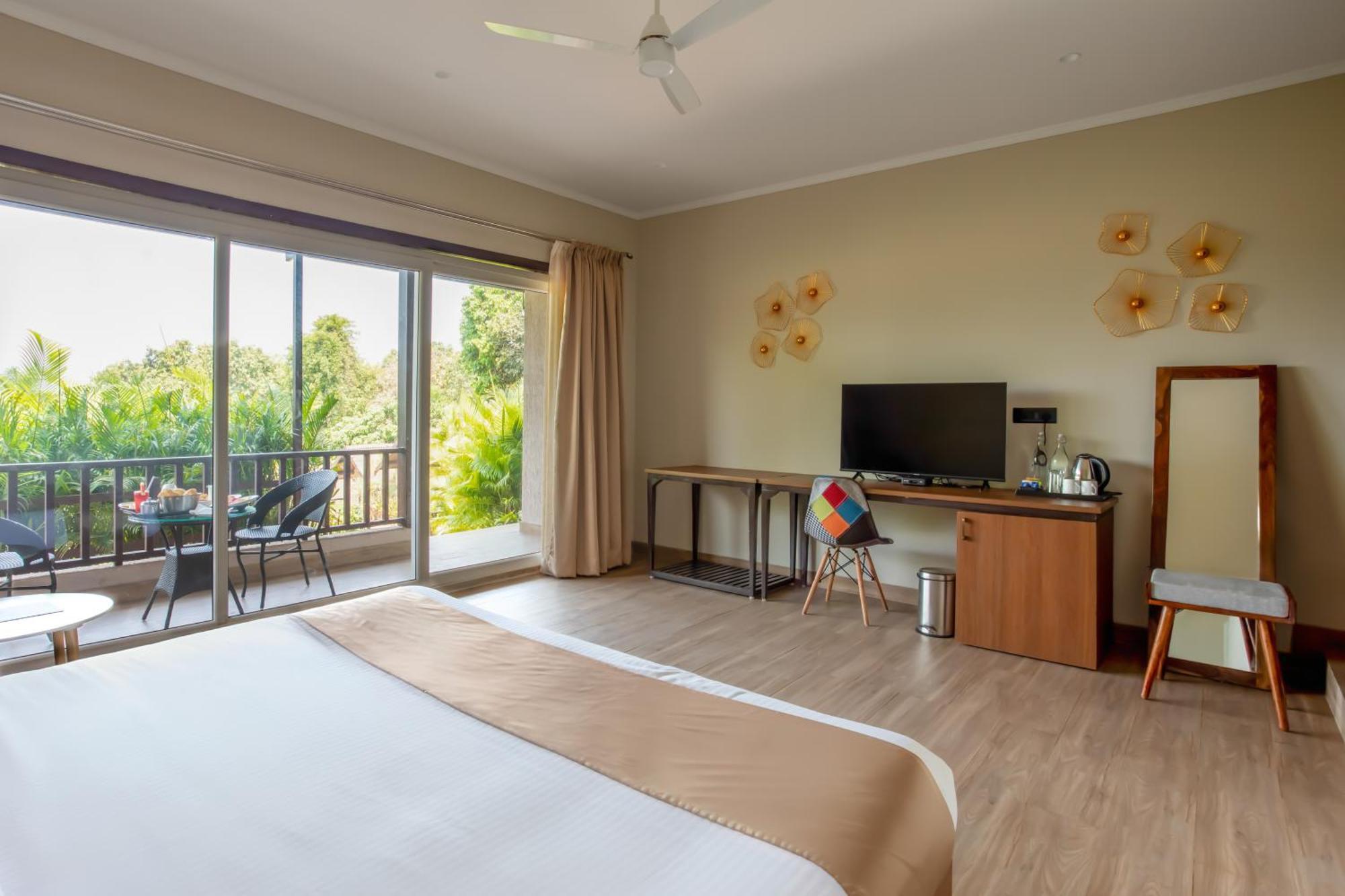 Stone Wood Resort, Mandrem Bagian luar foto
